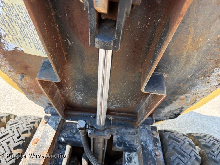 image for item FU4579 Concrete Buggy
