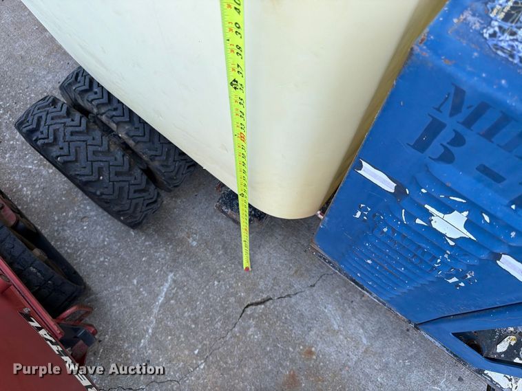image for item FU4579 Concrete Buggy