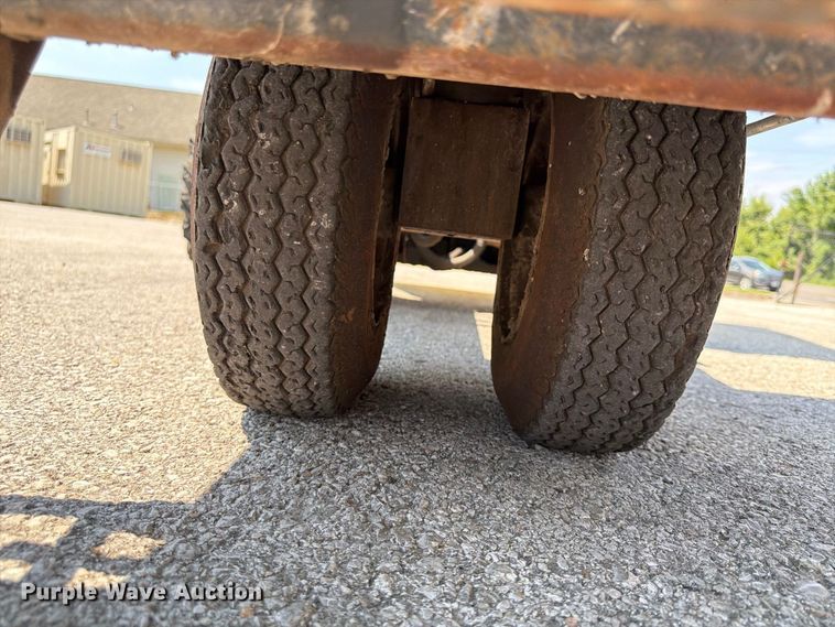 image for item FU4579 Concrete Buggy