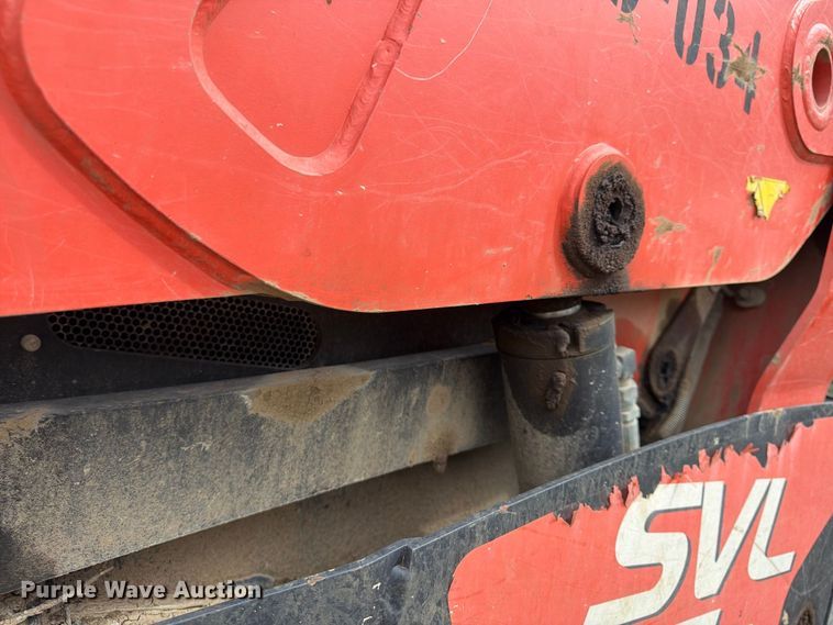 image for item FU4586 2019 Kubota SVL95-2S tracked skid steer loader