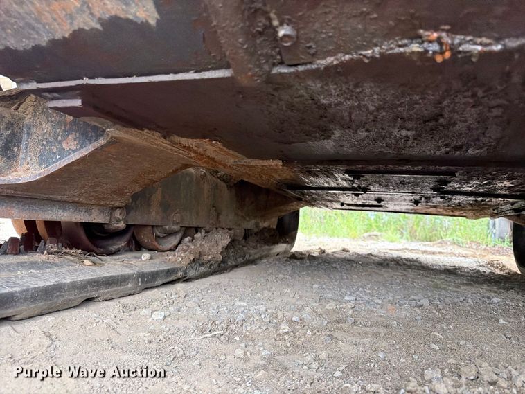 image for item FU4586 2019 Kubota SVL95-2S tracked skid steer loader