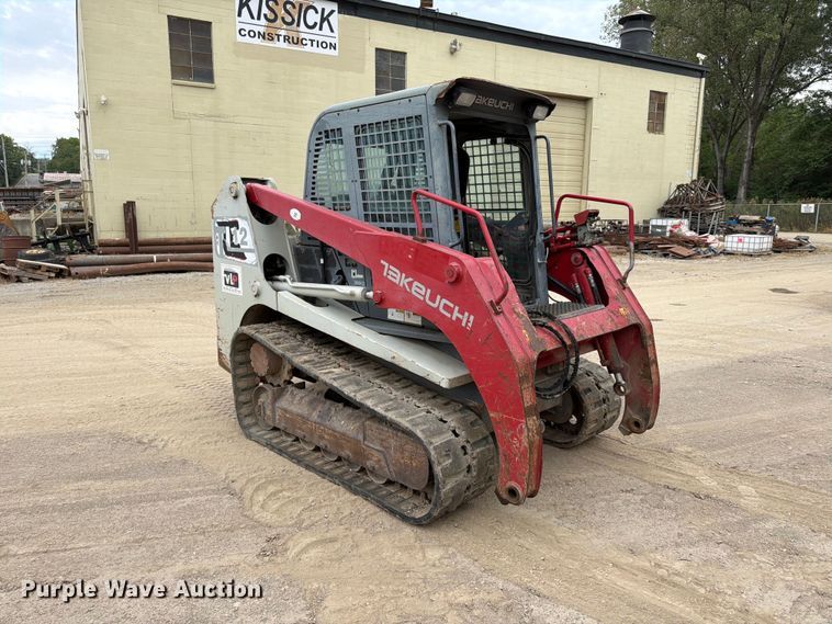 image for item FU4587 2014 Takeuchi TL12 tracked skid steer loader