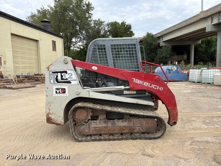 image for item FU4587 2014 Takeuchi TL12 tracked skid steer loader