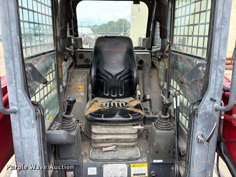 image for item FU4587 2014 Takeuchi TL12 tracked skid steer loader