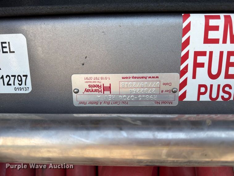 image for item FU4588 2019 Peterbilt 348 fuel and lube truck