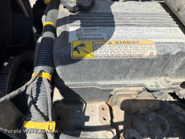 image for item FU4588 2019 Peterbilt 348 fuel and lube truck