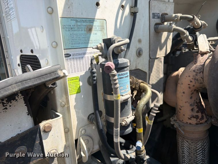 image for item FU4588 2019 Peterbilt 348 fuel and lube truck
