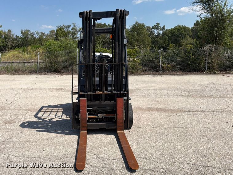 image for item FU4614 Toyota 8FGCU30 forklift