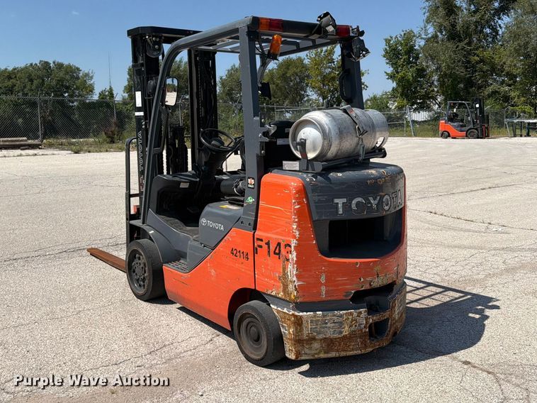 image for item FU4614 Toyota 8FGCU30 forklift