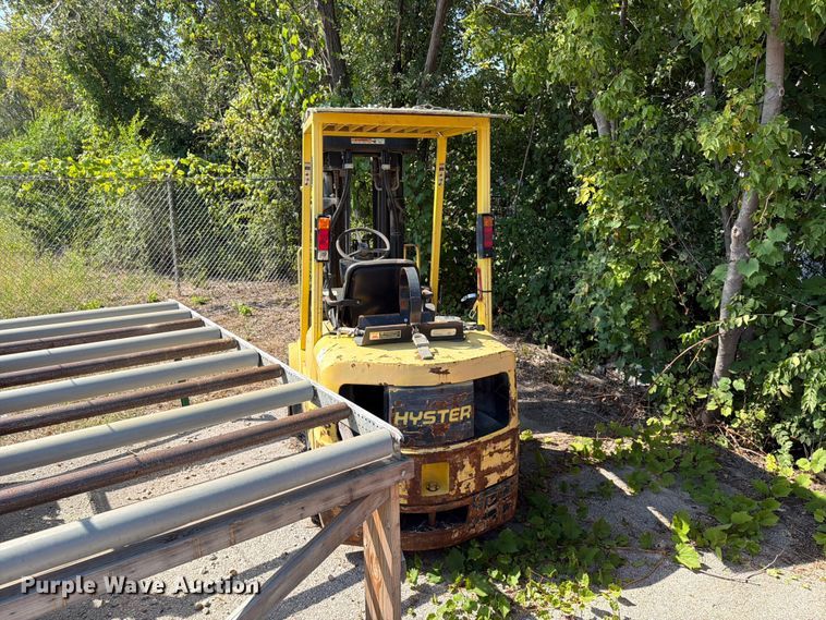 image for item FU4617 Hyster S60XM forklift