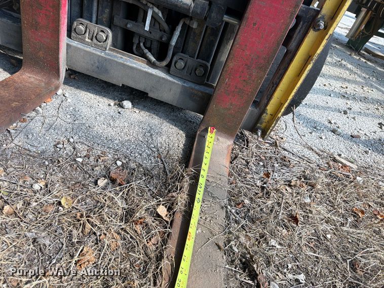 image for item FU4617 Hyster S60XM forklift