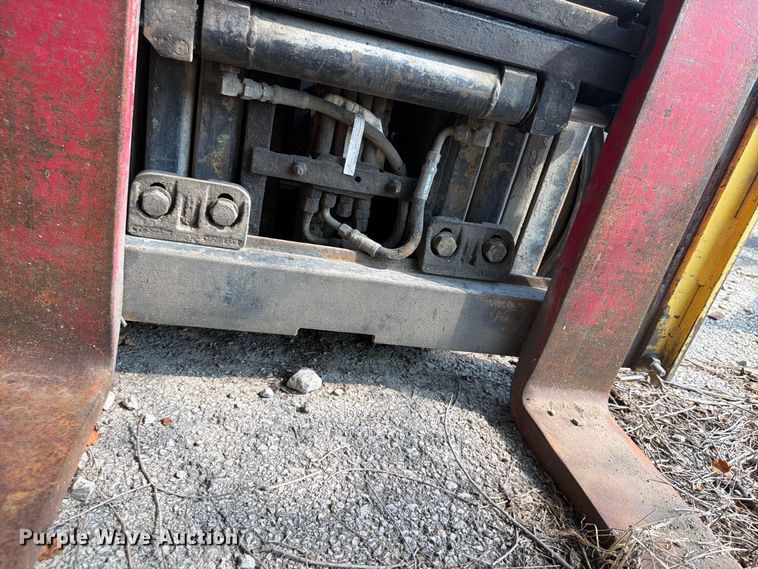 image for item FU4617 Hyster S60XM forklift