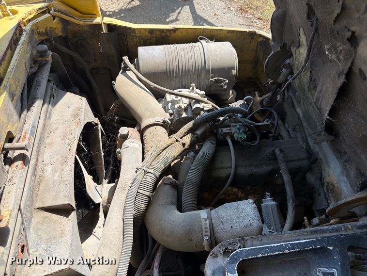 image for item FU4617 Hyster S60XM forklift