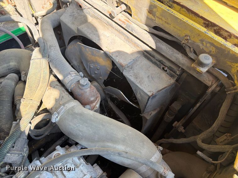 image for item FU4617 Hyster S60XM forklift