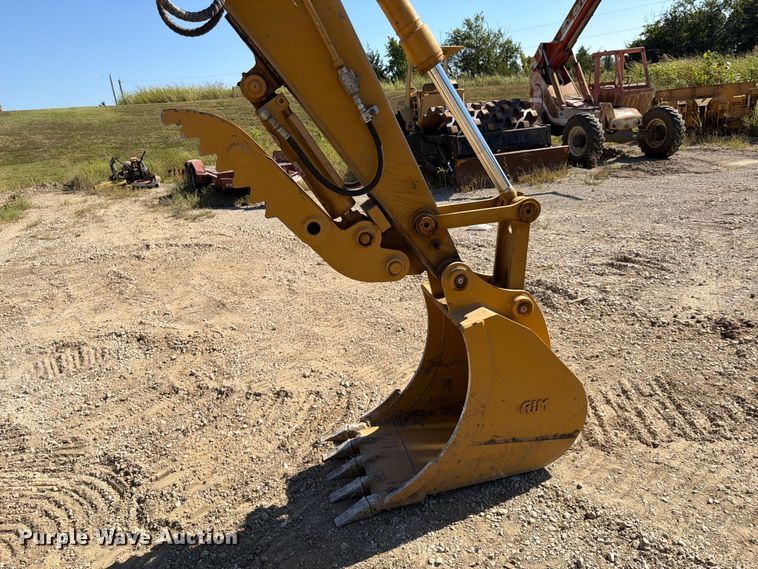 image for item FU4638 2002 Caterpillar 308C mini excavator