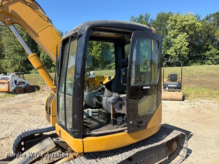 image for item FU4638 2002 Caterpillar 308C mini excavator