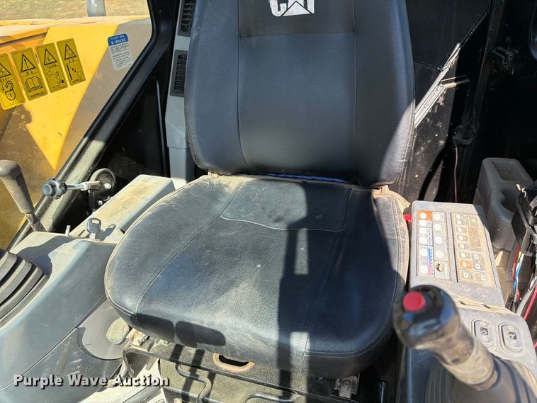image for item FU4638 2002 Caterpillar 308C mini excavator
