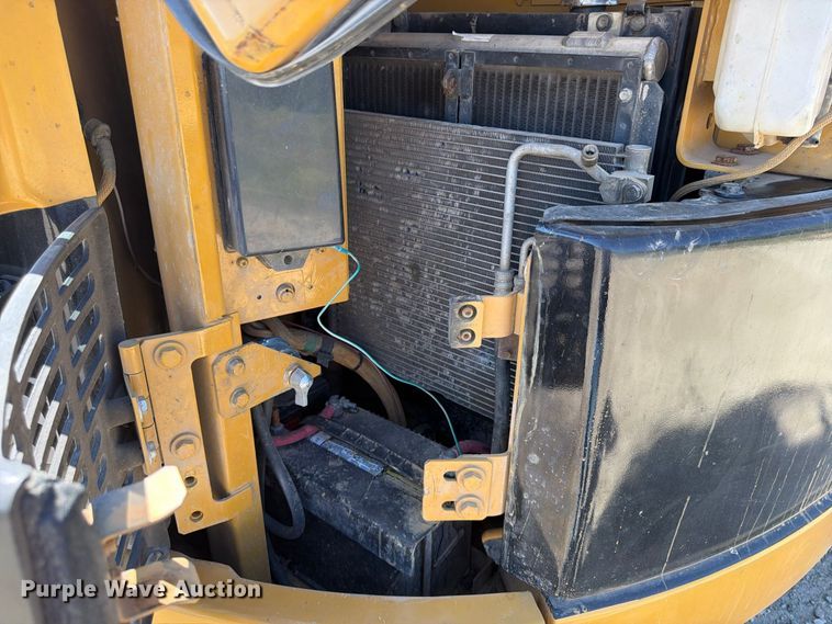 image for item FU4638 2002 Caterpillar 308C mini excavator
