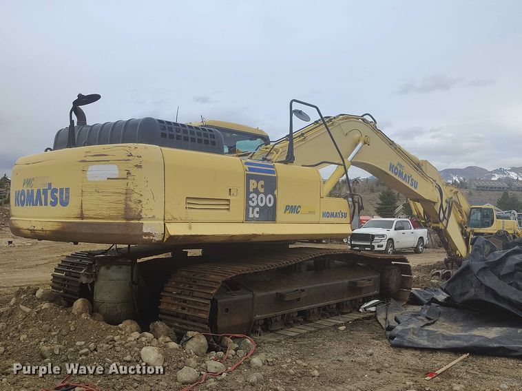 image for item IH9482 2006 Komatsu PC300LC-7E0 excavator