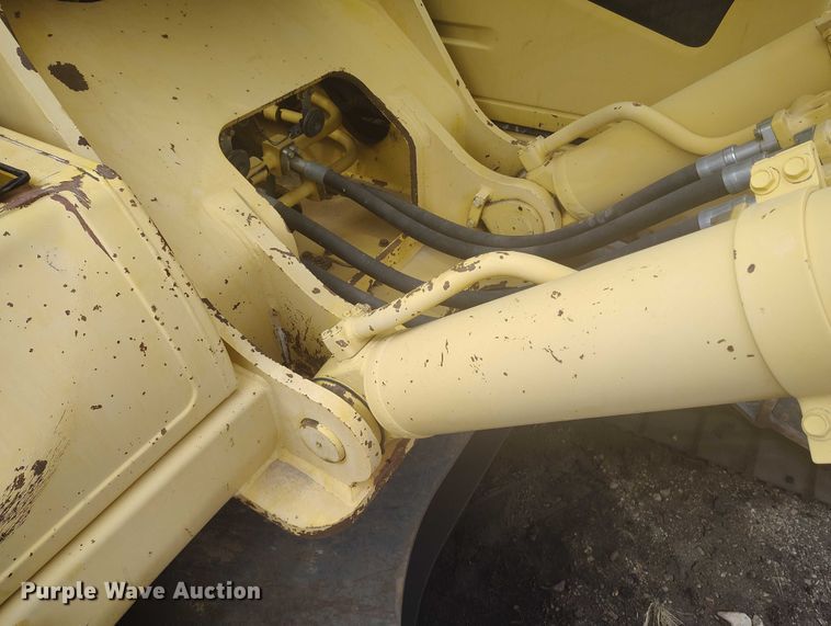 image for item IH9482 2006 Komatsu PC300LC-7E0 excavator