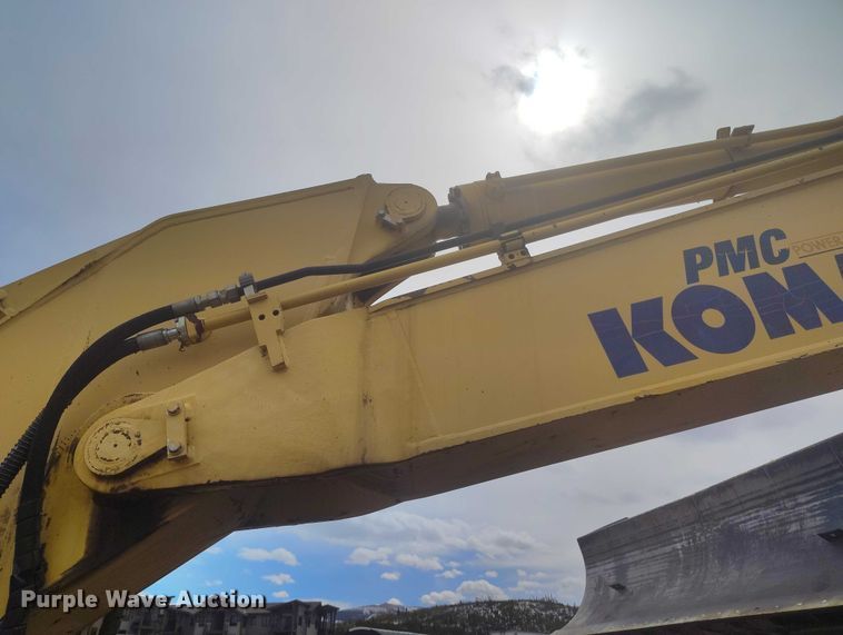 image for item IH9482 2006 Komatsu PC300LC-7E0 excavator