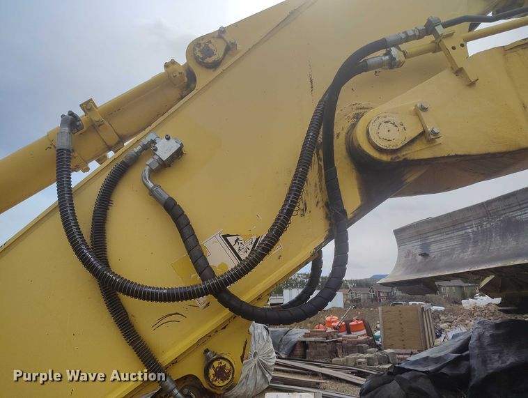 image for item IH9482 2006 Komatsu PC300LC-7E0 excavator