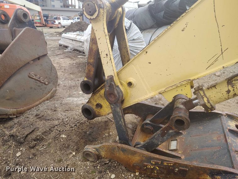 image for item IH9482 2006 Komatsu PC300LC-7E0 excavator