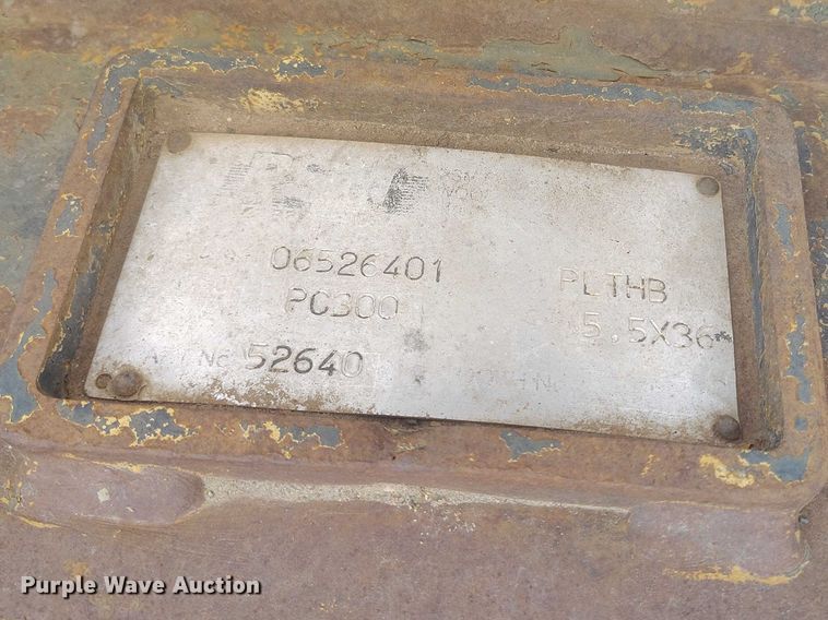 image for item IH9482 2006 Komatsu PC300LC-7E0 excavator