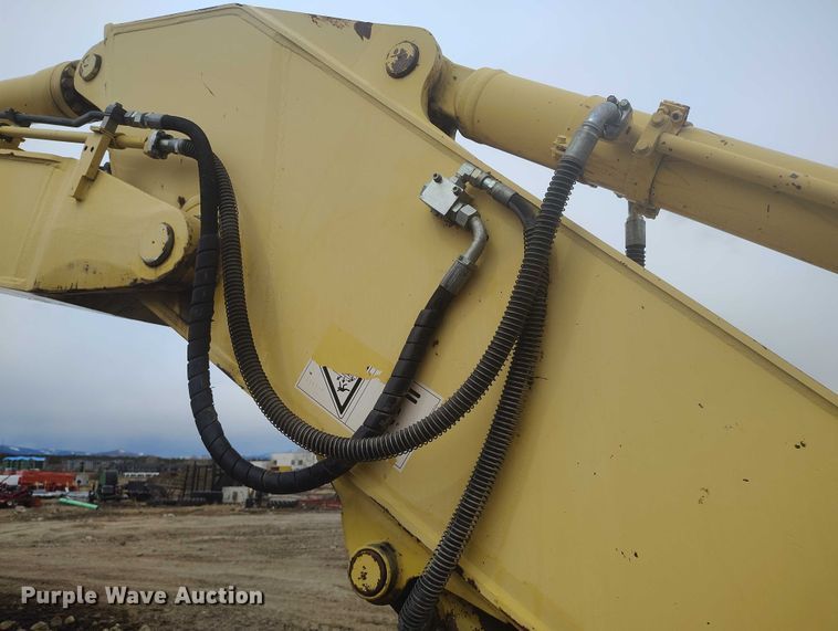 image for item IH9482 2006 Komatsu PC300LC-7E0 excavator