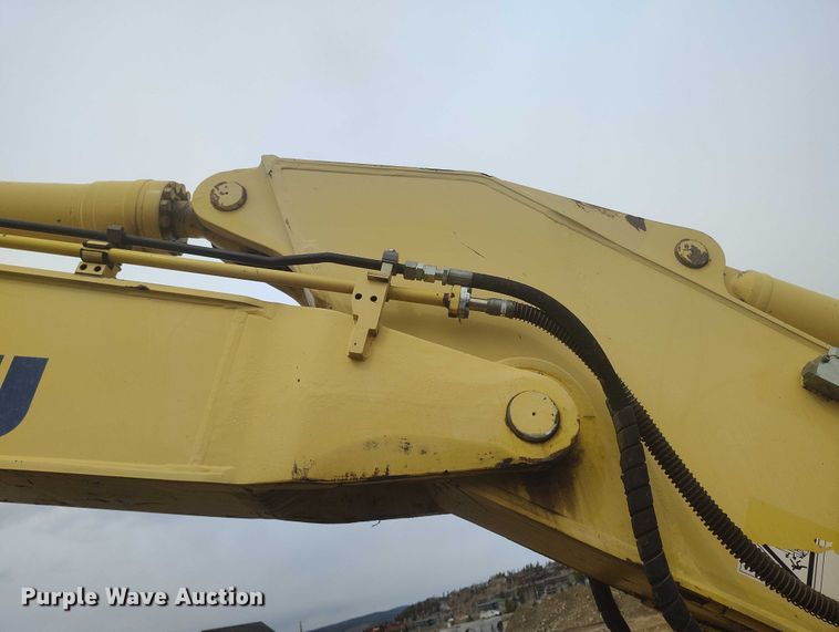 image for item IH9482 2006 Komatsu PC300LC-7E0 excavator