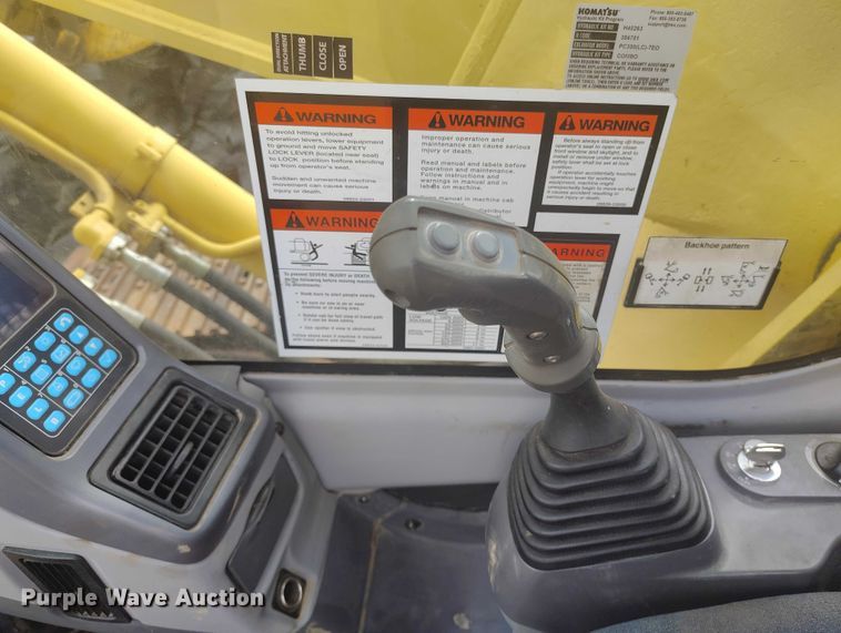 image for item IH9482 2006 Komatsu PC300LC-7E0 excavator