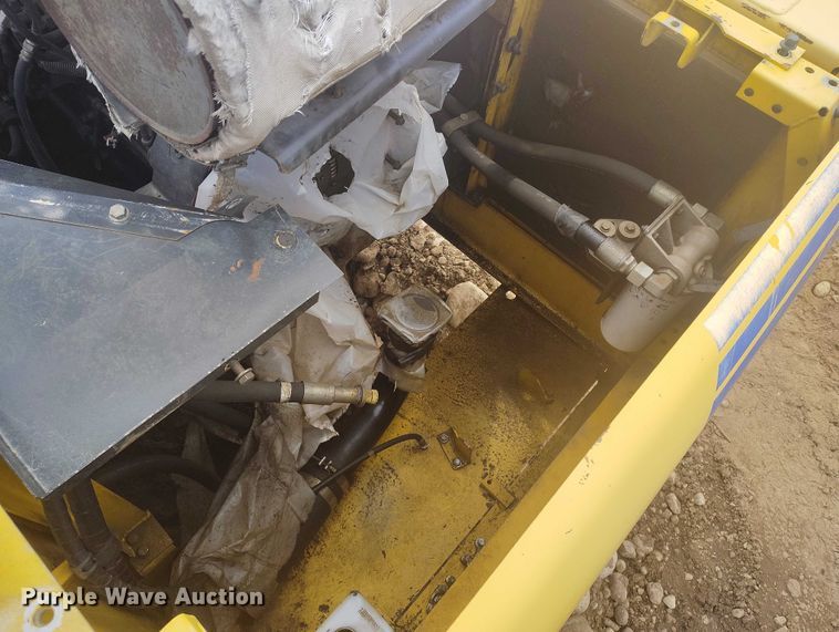 image for item IH9482 2006 Komatsu PC300LC-7E0 excavator