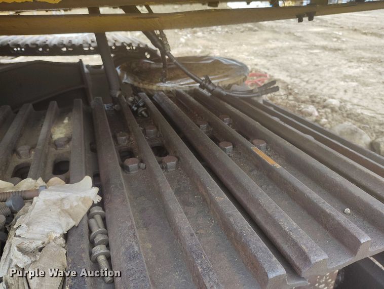 image for item IH9482 2006 Komatsu PC300LC-7E0 excavator
