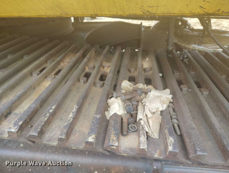 image for item IH9482 2006 Komatsu PC300LC-7E0 excavator