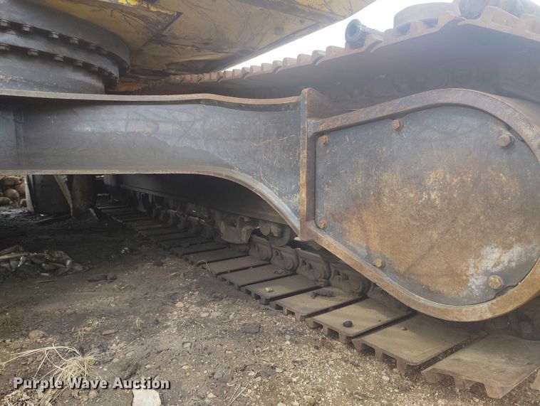 image for item IH9482 2006 Komatsu PC300LC-7E0 excavator