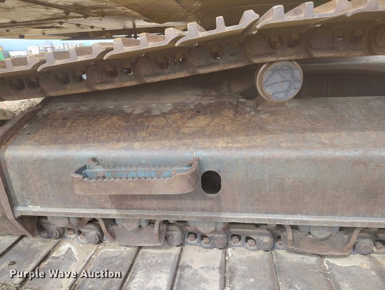 image for item IH9482 2006 Komatsu PC300LC-7E0 excavator