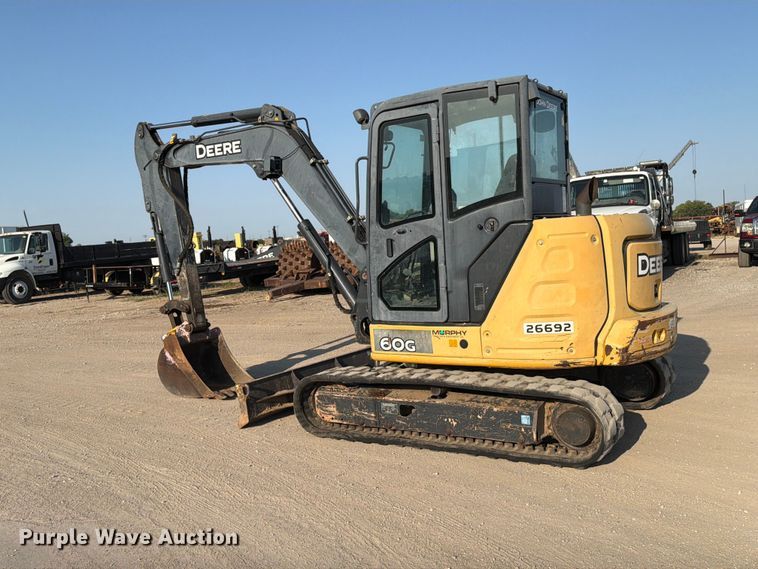 image for item MZ9893 2013 John Deere 60G mini excavator