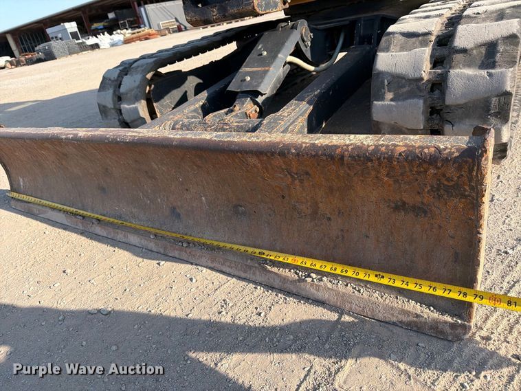 image for item MZ9893 2013 John Deere 60G mini excavator