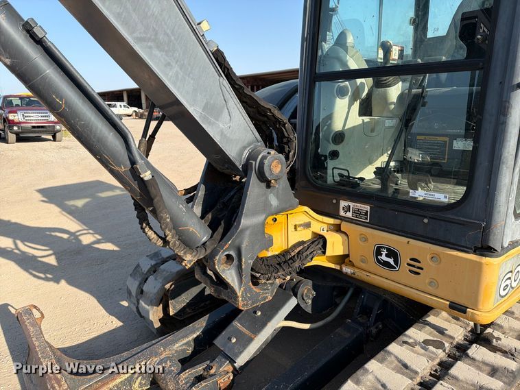 image for item MZ9893 2013 John Deere 60G mini excavator