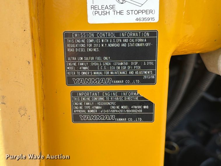 image for item MZ9893 2013 John Deere 60G mini excavator