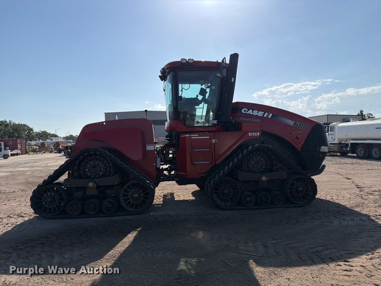 image for item MZ9897 2014 Case IH Steiger 600 Quadtrac 4WD tractor