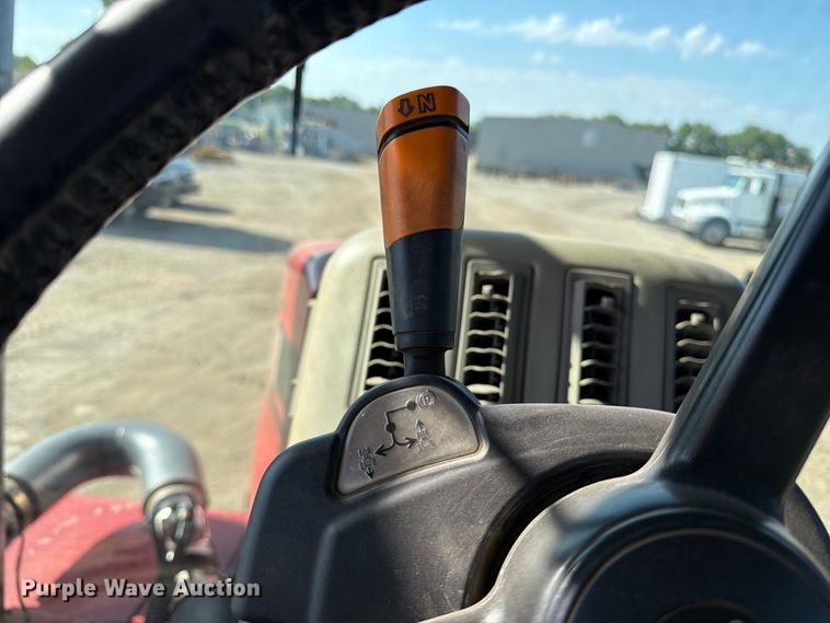 image for item MZ9897 2014 Case IH Steiger 600 Quadtrac 4WD tractor