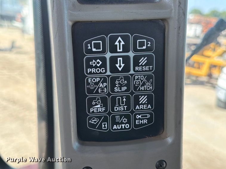 image for item MZ9897 2014 Case IH Steiger 600 Quadtrac 4WD tractor