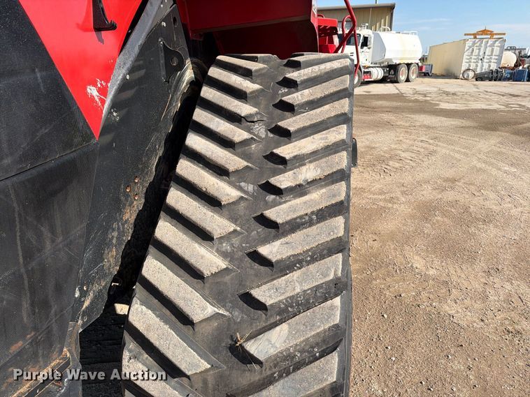 image for item MZ9897 2014 Case IH Steiger 600 Quadtrac 4WD tractor