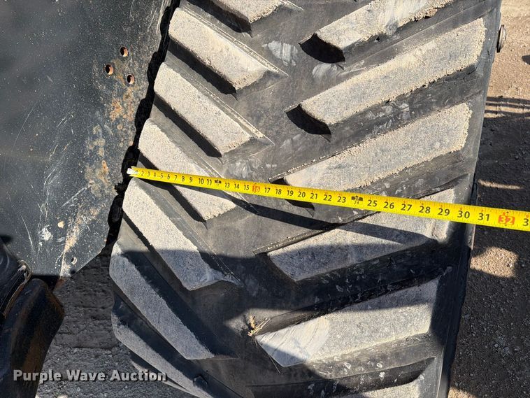 image for item MZ9897 2014 Case IH Steiger 600 Quadtrac 4WD tractor