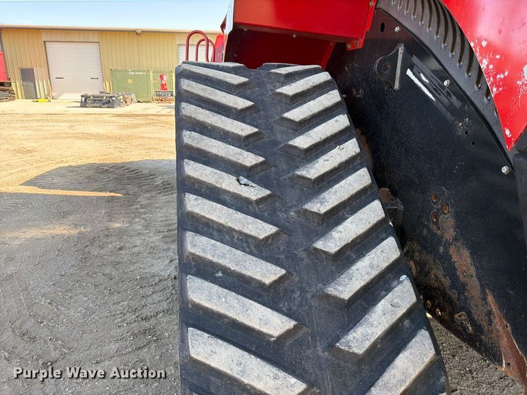 image for item MZ9897 2014 Case IH Steiger 600 Quadtrac 4WD tractor