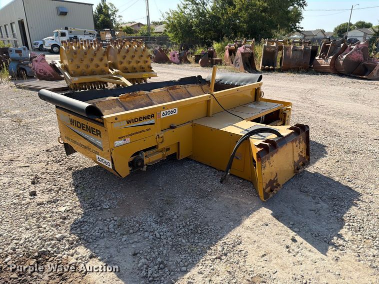 image for item MZ9898 Road Widener FHR skid steer road widener