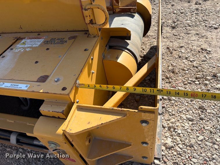 image for item MZ9898 Road Widener FHR skid steer road widener