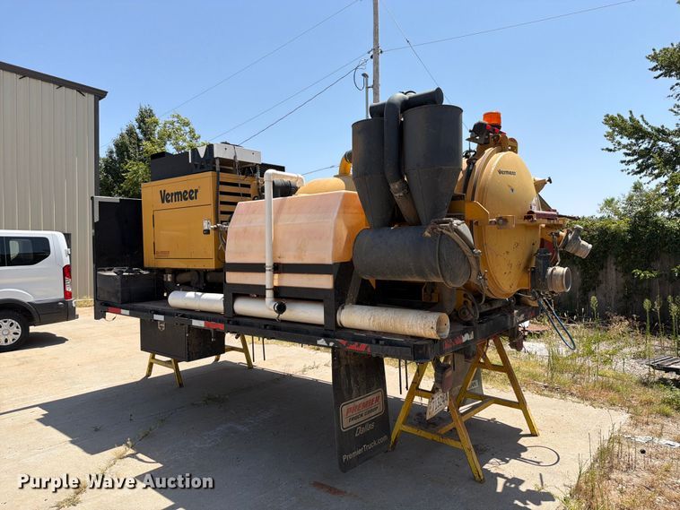 image for item MZ9906 Vermeer VSK100XT-500AIR hydrovac bed