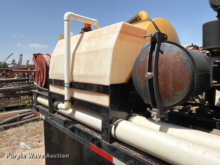 image for item MZ9906 Vermeer VSK100XT-500AIR hydrovac bed